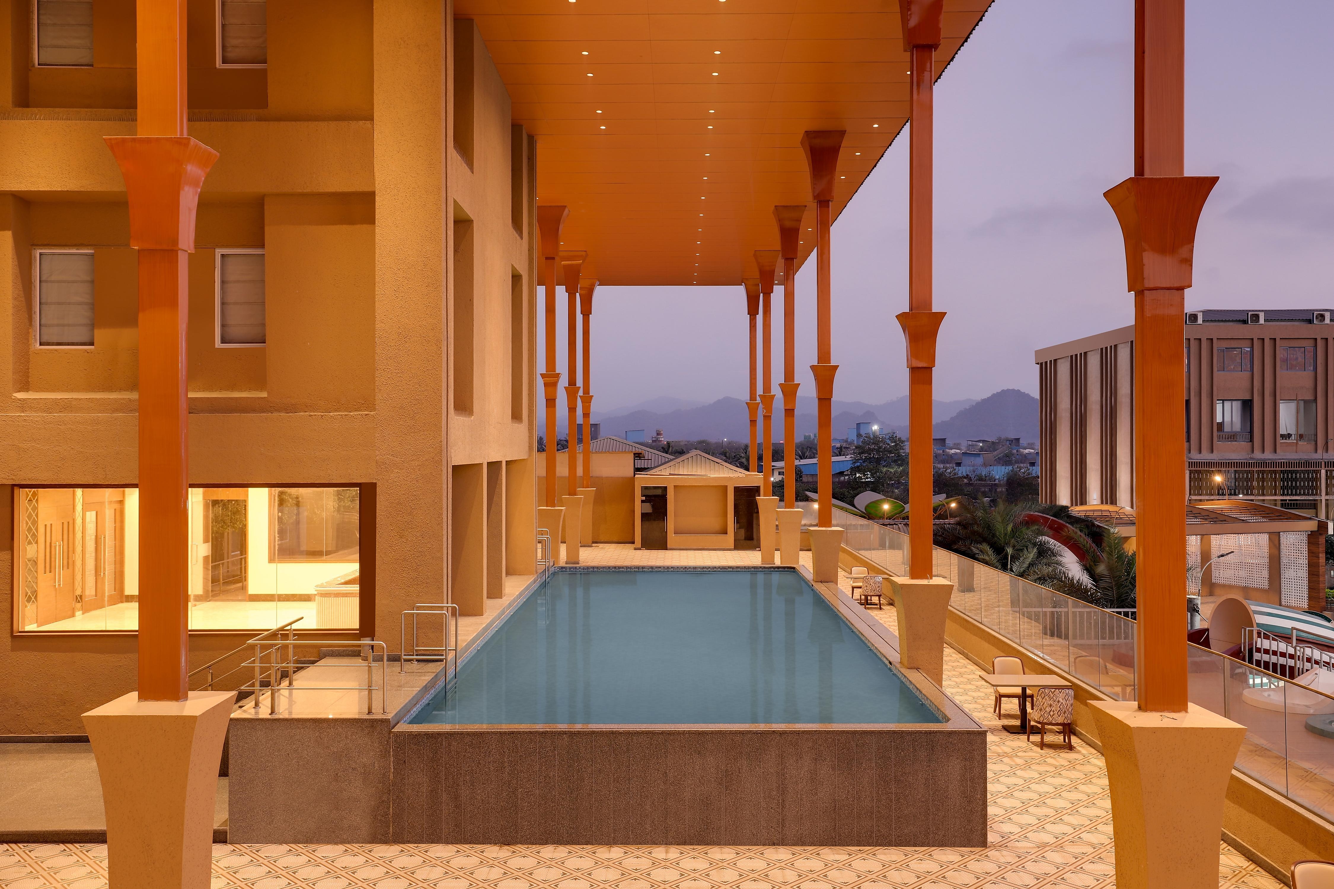 Lemon Tree Hotel, Mira Road, Mumbai - Tap to explore photos