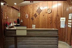 HOTEL BLUE PINE, Shillong