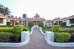 Hotel Yashoda, Daund