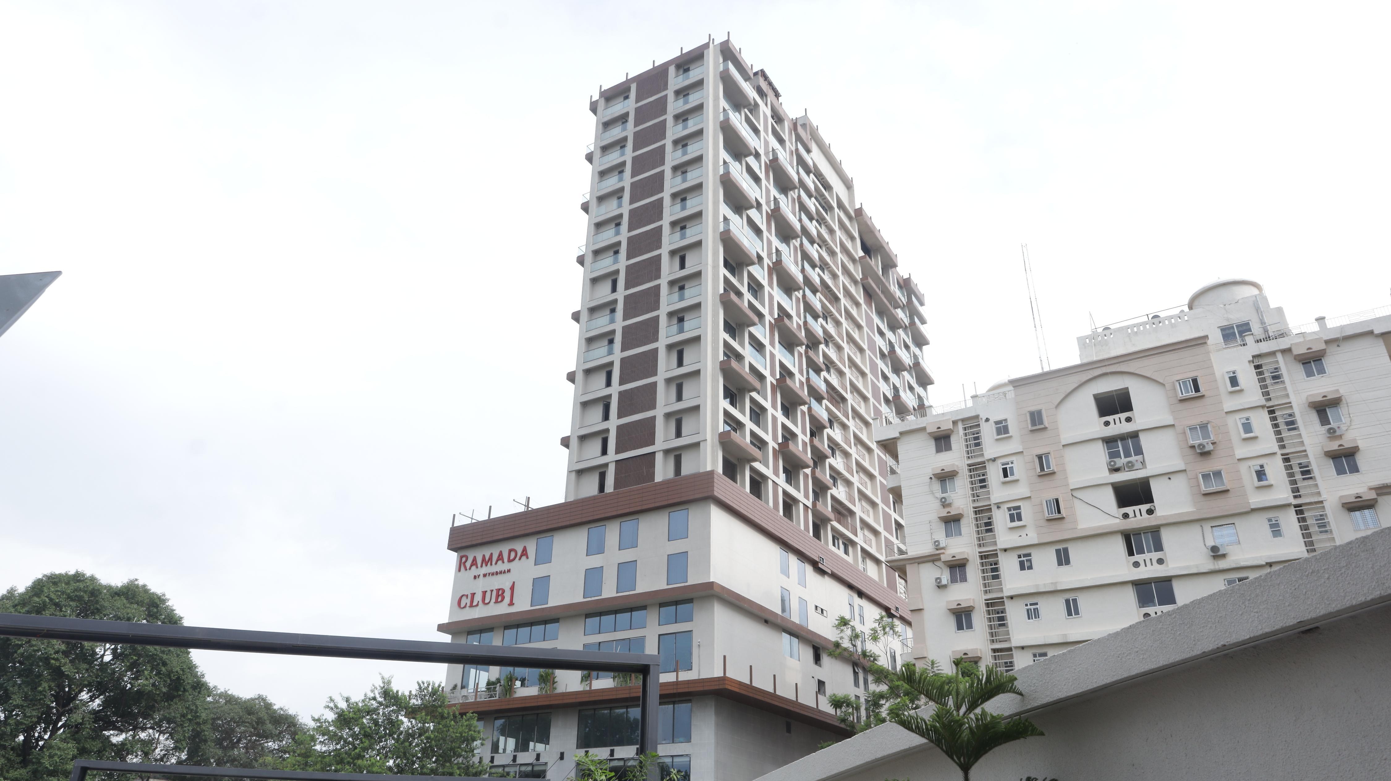 Ramada by Wyndham Ranchi Bariatu Road - Tap to explore photos
