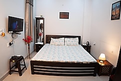 Entire 1bhk Flat | With Caretaker I Gomti Nagar, Lucknow