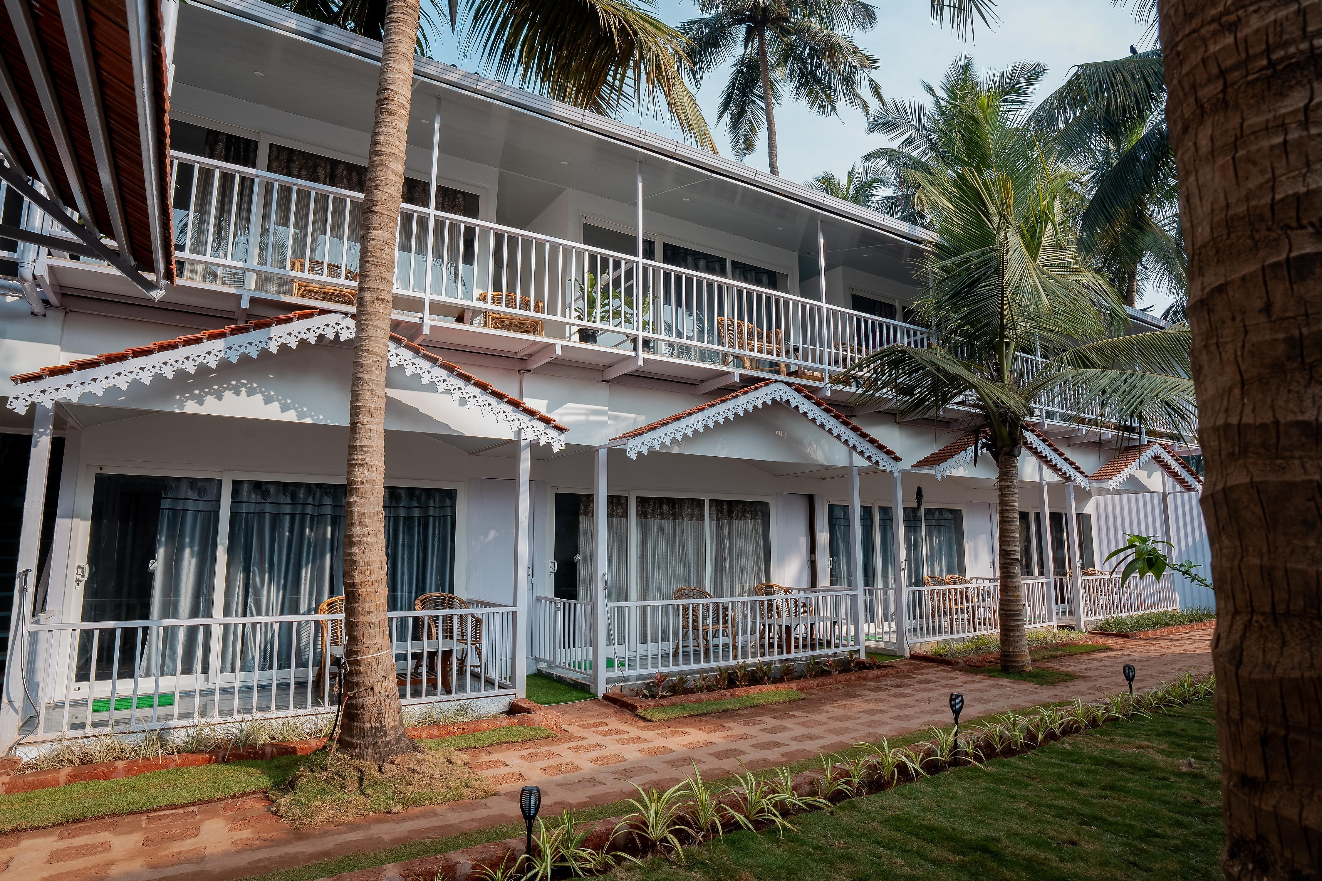 Serene Beach Resort in Agonda - Tap to explore photos