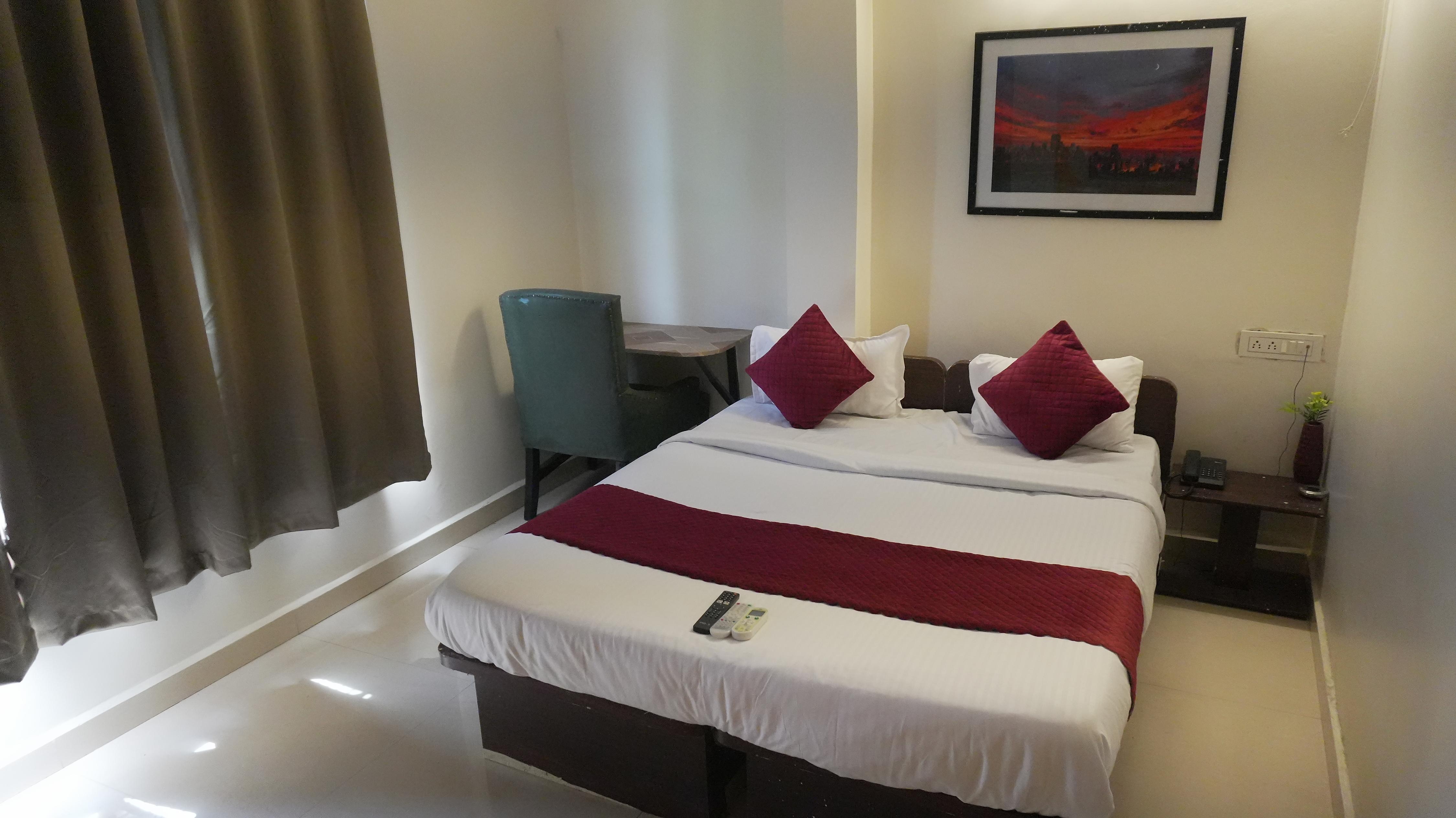 Hotel Aradhya Executive - Tap to explore photos