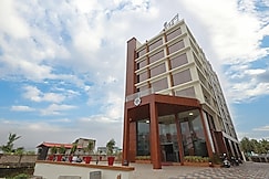 HOTEL SUNSHINE INN, Somnath