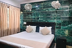 Ajeet Home Stay @ Near Nizamuddin Railway Station, Delhi