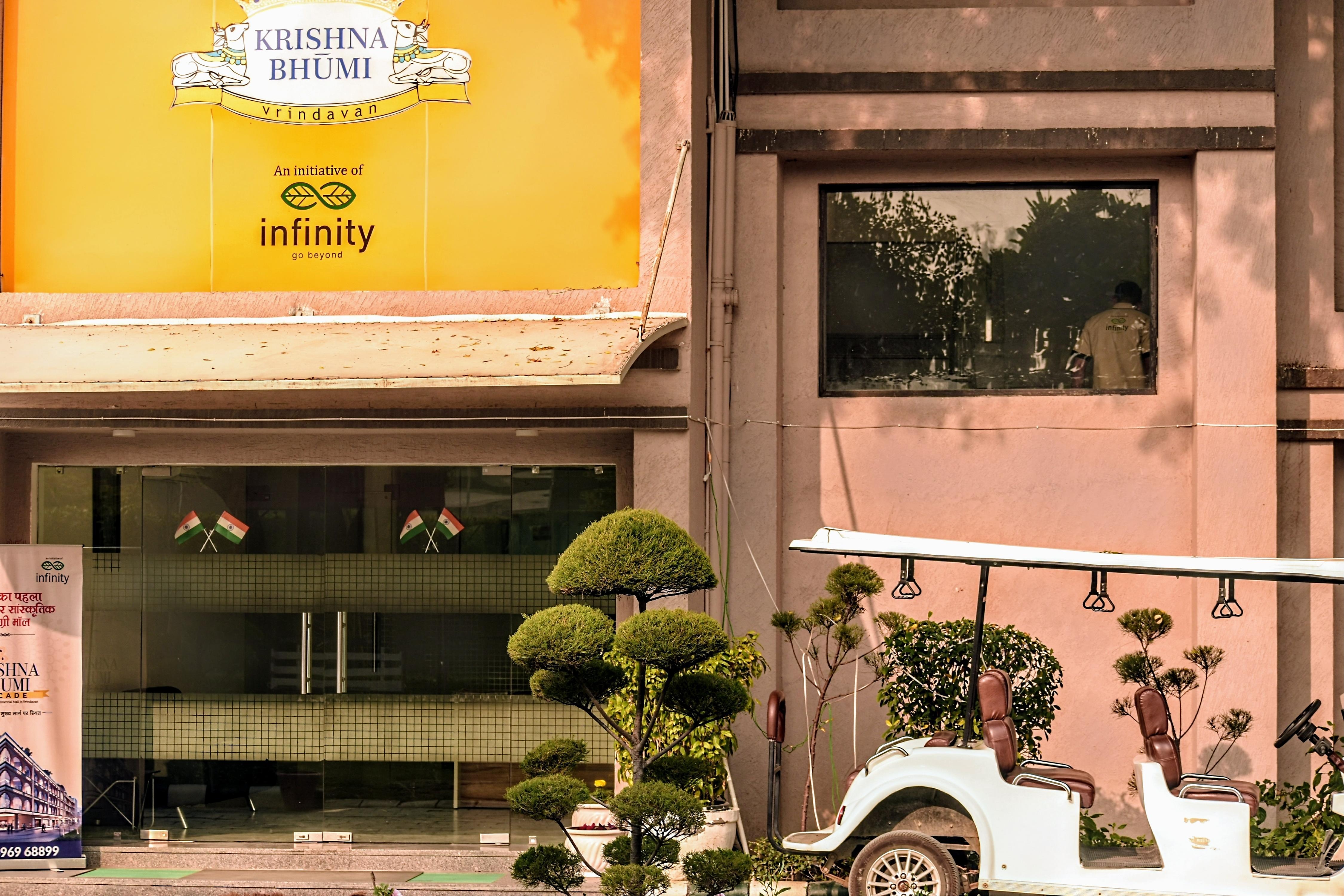 Kunj Retreat  1BHK - Tap to explore photos