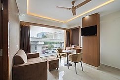 Hotel Elmas, Bangalore