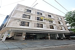 APEX RESIDENCY INN, Thiruvananthapuram