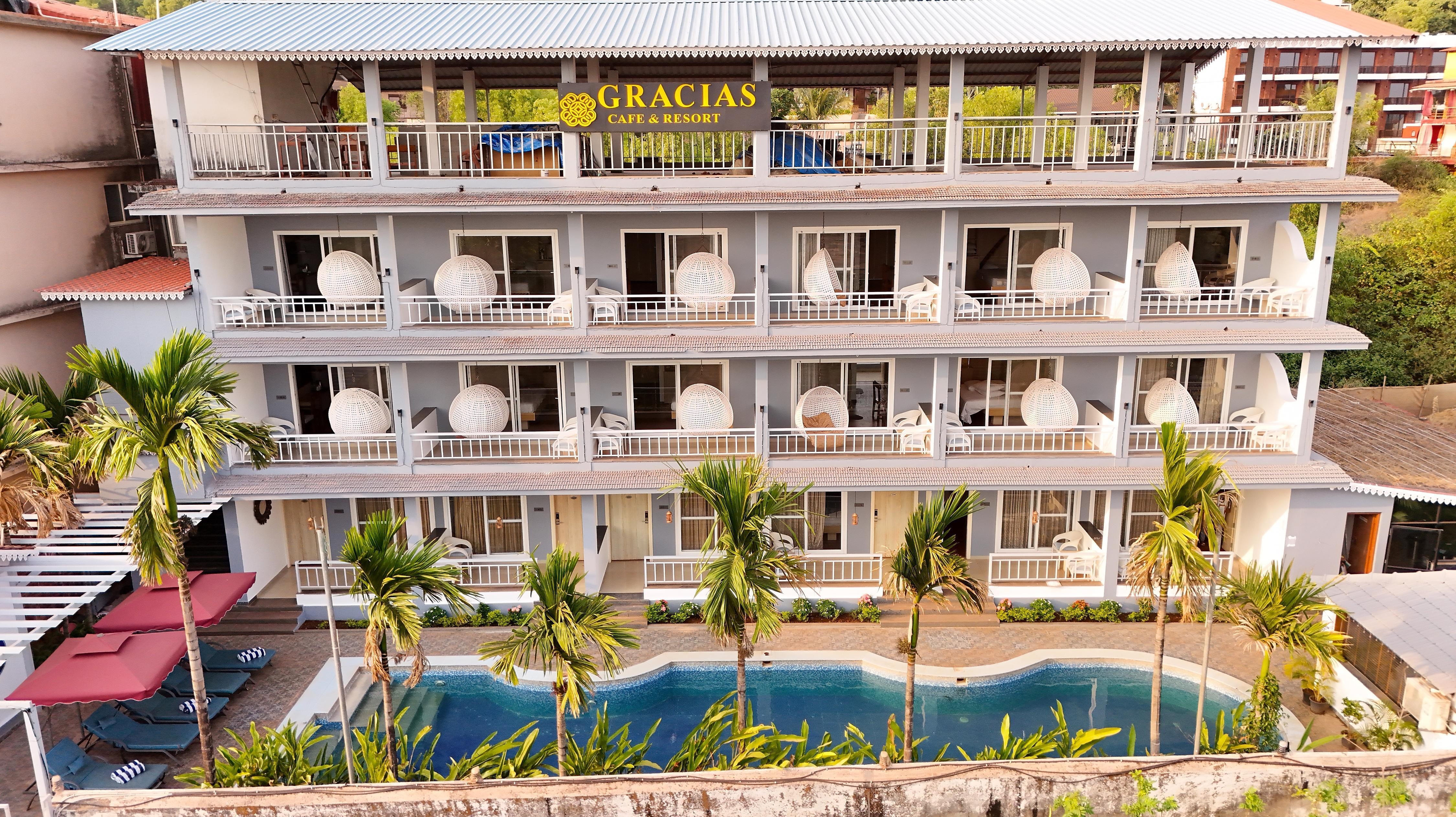 Alaya Stay Gracias Close to Ashvem Beach - Tap to explore photos