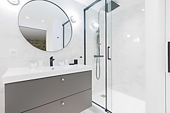 The Paris Nest 2BR Retreat in Pigalle, Paris