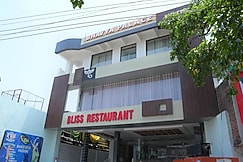 Bhavya Palace, Basti, Basti