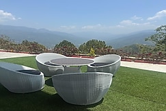 Lakeview Bliss by the chamolis, Vikasnagar