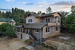 Himvan by Akama Homes, Naukuchiatal