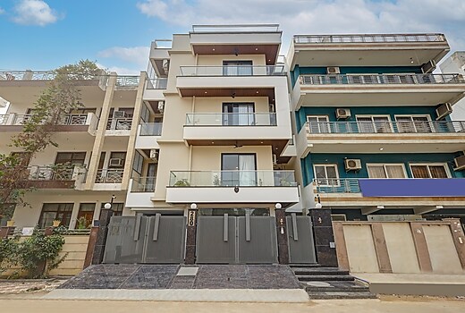 Golden Place 3 - Near Medanta Hospital