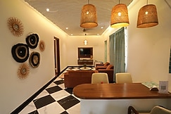 Ohstayz Indigo | Jacuzzi Retreat in Bangalore, Bangalore