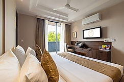 Hotel Malbork Inn@ Dilli Haat Janakpuri, Delhi