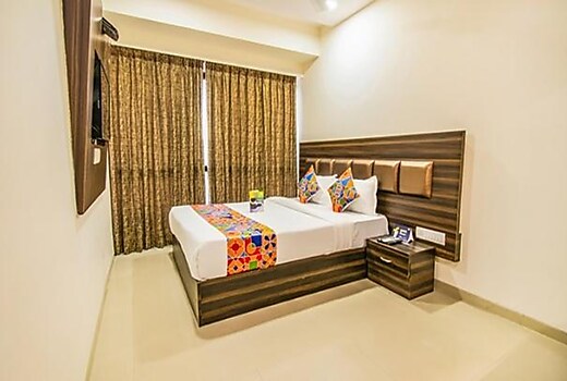 FabHotel Konak