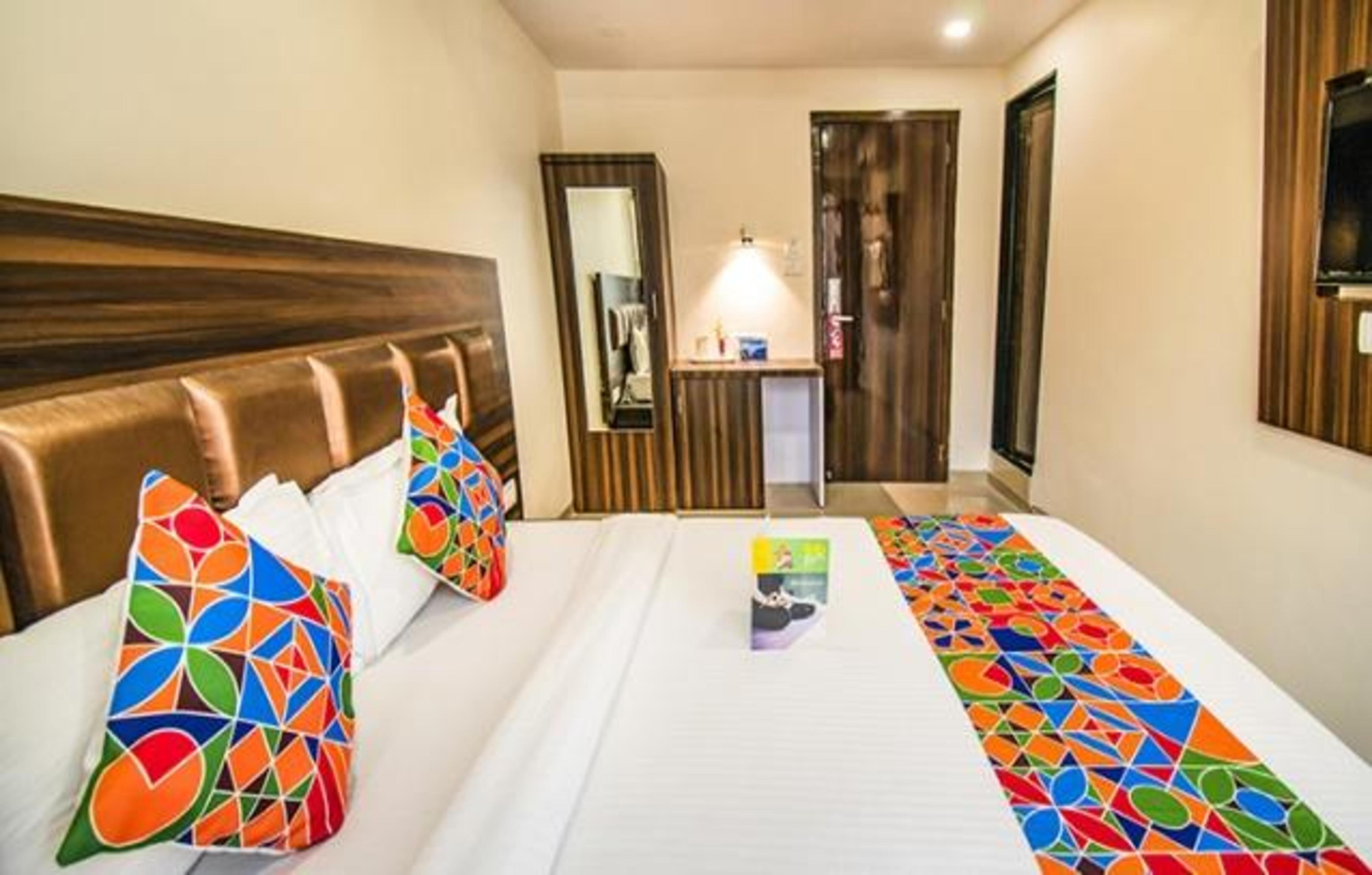 FabHotel Konak - Tap to explore photos