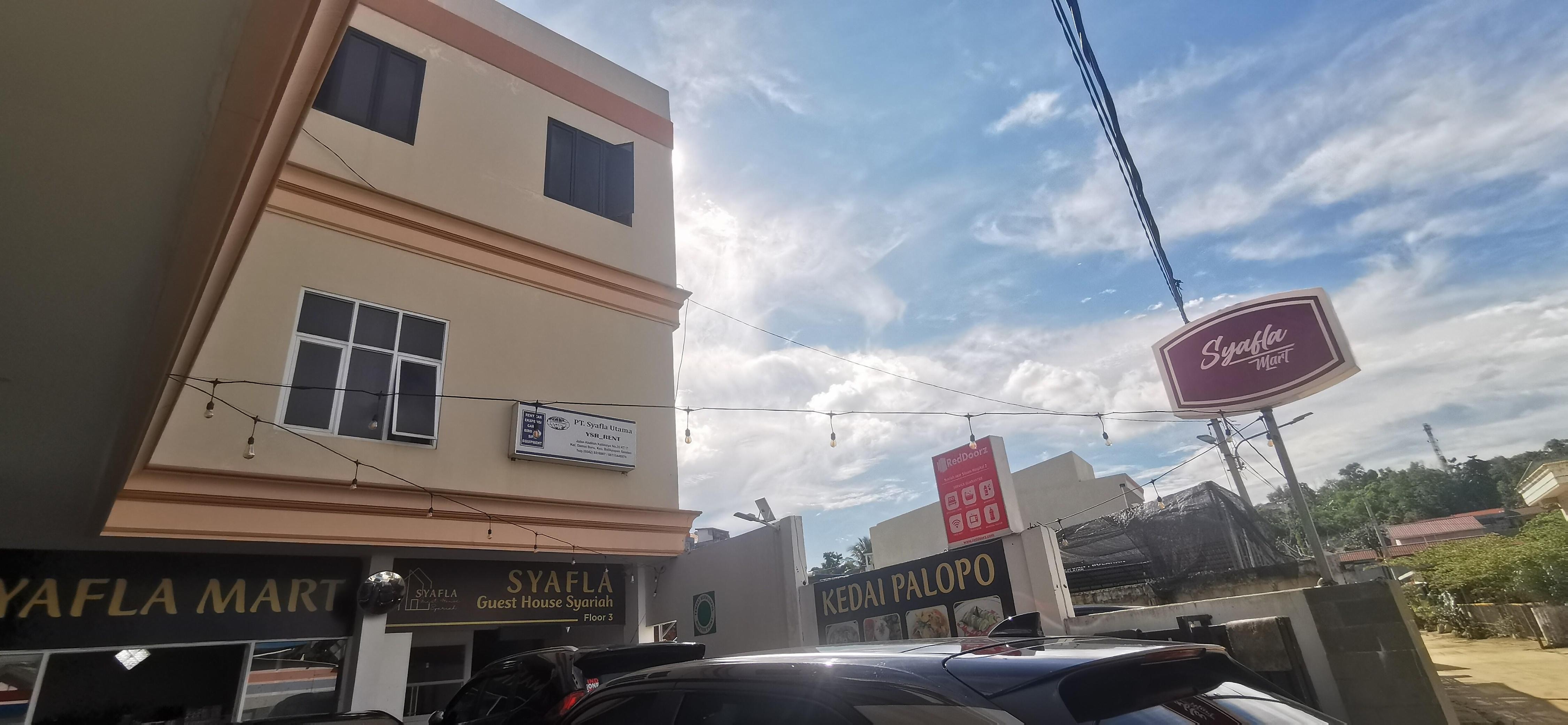 Hotel O Balikpapan near Siloam Hospital formerly Syafla Guest House - Tap to explore photos