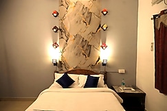 Villa De Grand, Auroville