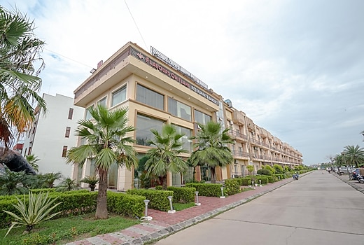 The Nandan Retreat