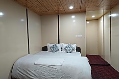 Cold Desert Cottage Hunder, Nubra Valley