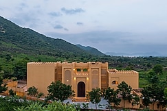 Dev Bagh Luxurious Private Suites, Rajsamand
