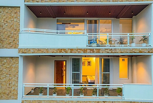 Alaya Stays Udgam Vilas | Serene 5-BHK Apartment With Lift