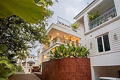 ELIVAAS Purple Coral | Luxe 5-BHK Villa With Two Pvt Pools & Lift, Goa