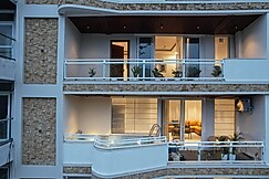 Alaya Stays Udgam Vilas 3-BHK Apartment Jacuzzi , Dehradun