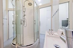 Cozy Studio for 2 near Luxembourg Garden, Paris