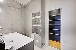 Charming 2BR/4P - Georges V / Champs-Elysees, Paris