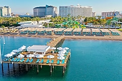 Crystal Centro, أنطاليا