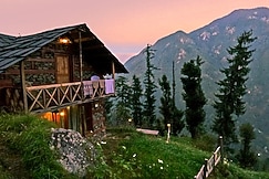 The Pahadi Earthen home   JIBHI, Jibhi