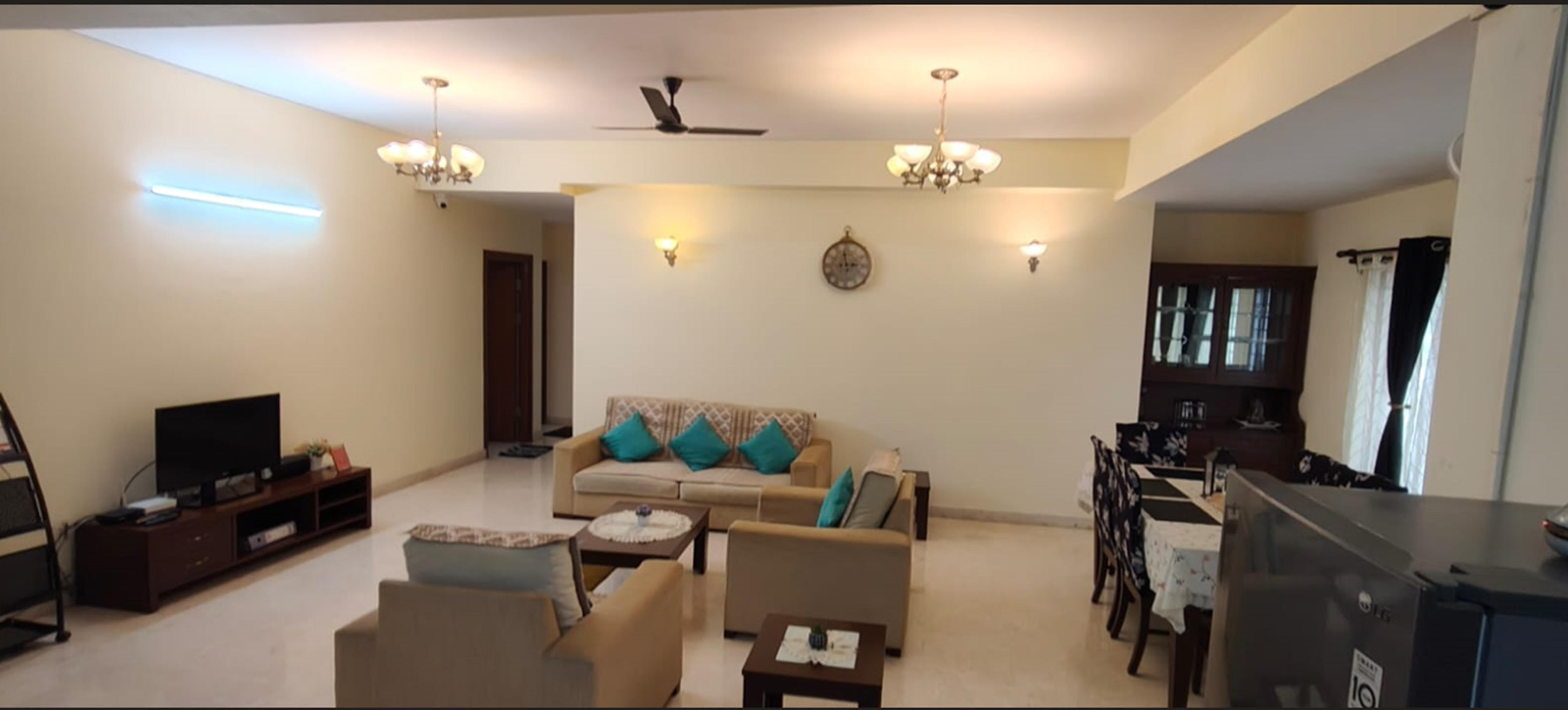 Infra Guest House-Bangalore - Tap to explore photos
