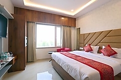 HOTEL PRIDE & RESTAURANT, Mavli