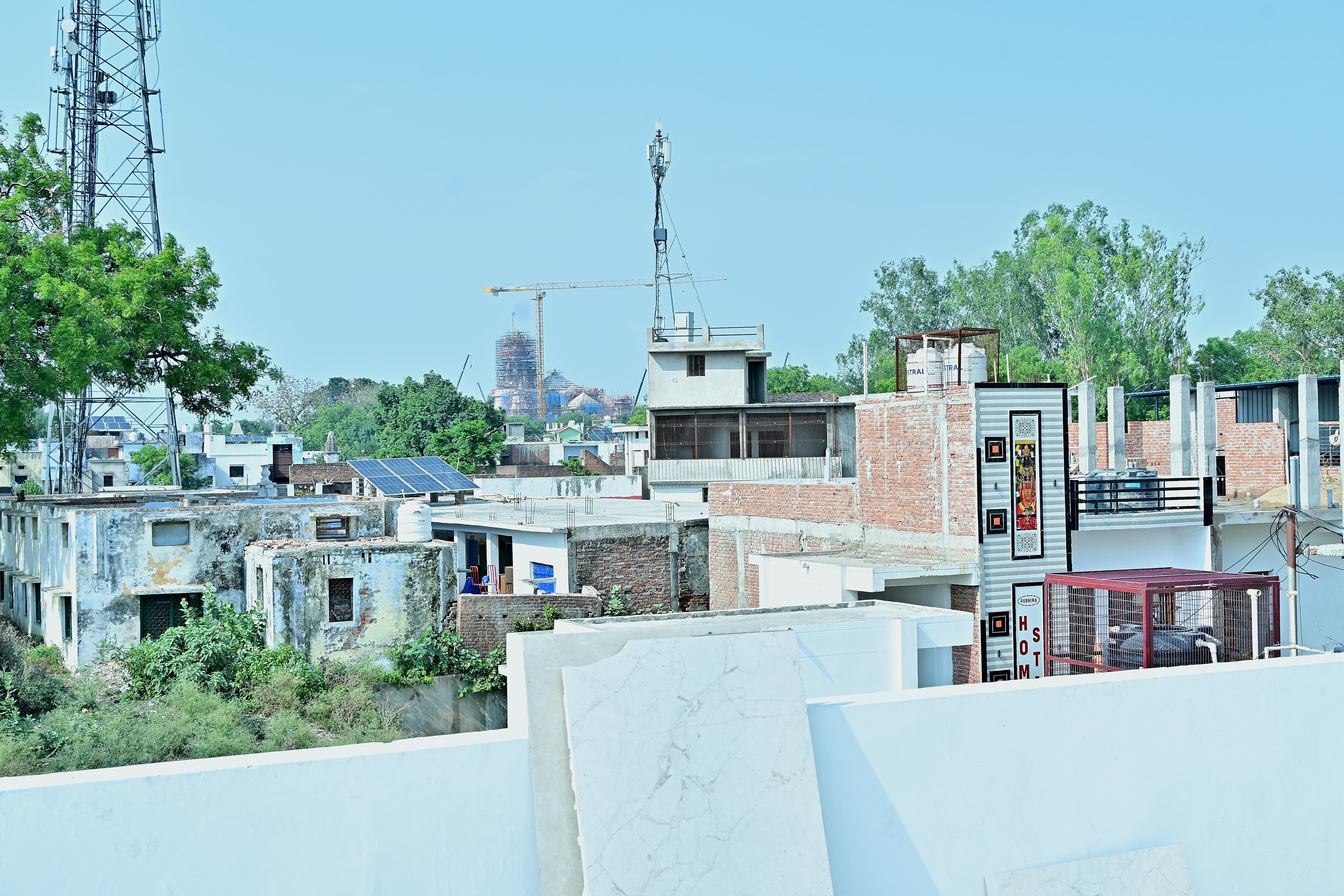 Sune Rise Ayodhya Guest House - Tap to explore photos