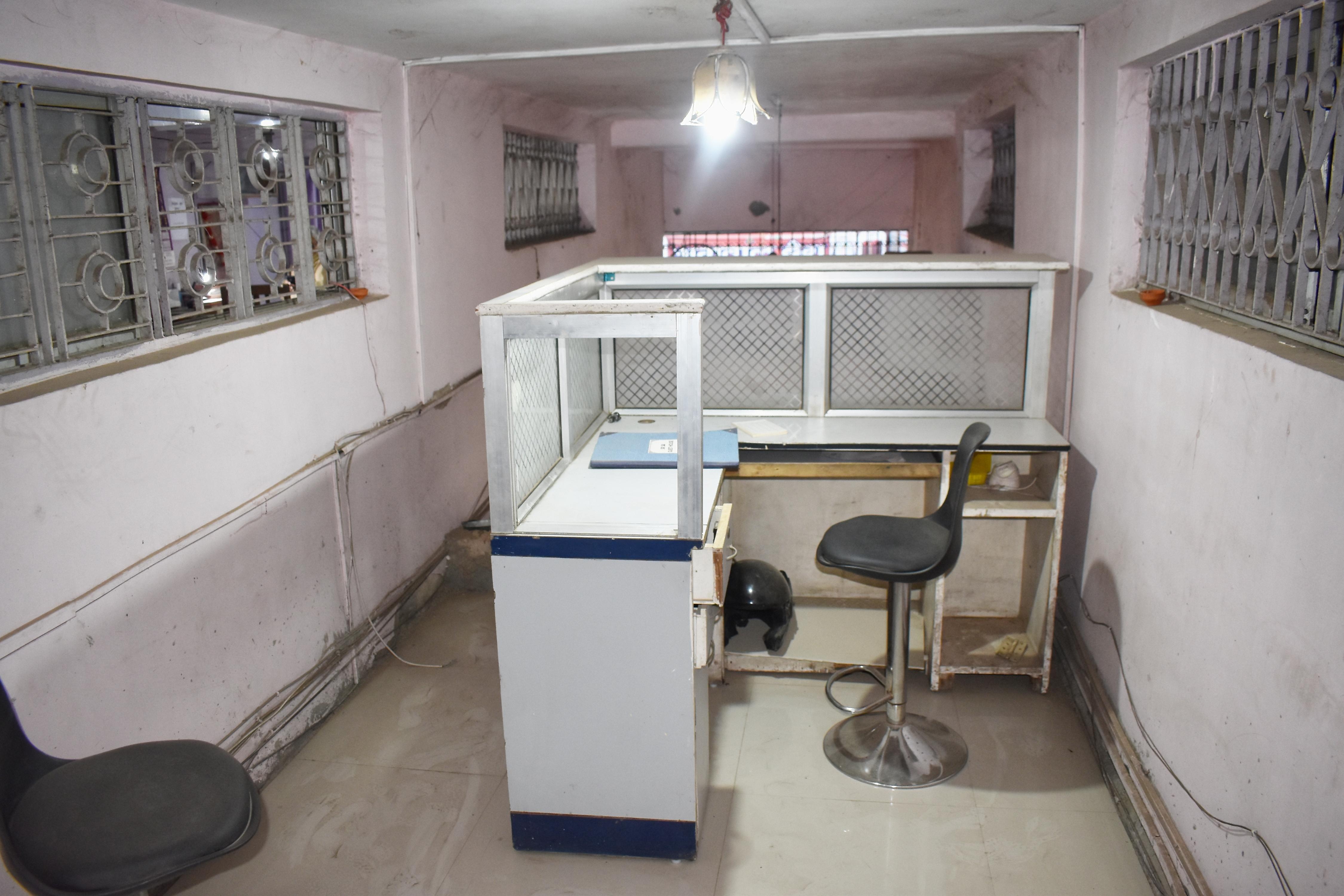 Shri Sai Guest House - Tap to explore photos