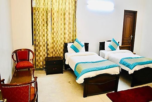 FabHotel Noida Dreamz - Spectrum mall
