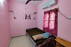 Fullmoon Homestay, Arani
