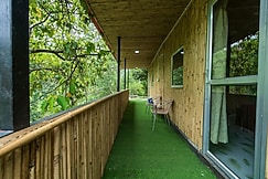 Vanantara 2BR Bamboo Retreat Dehradun by Homeyhuts, Dehradun