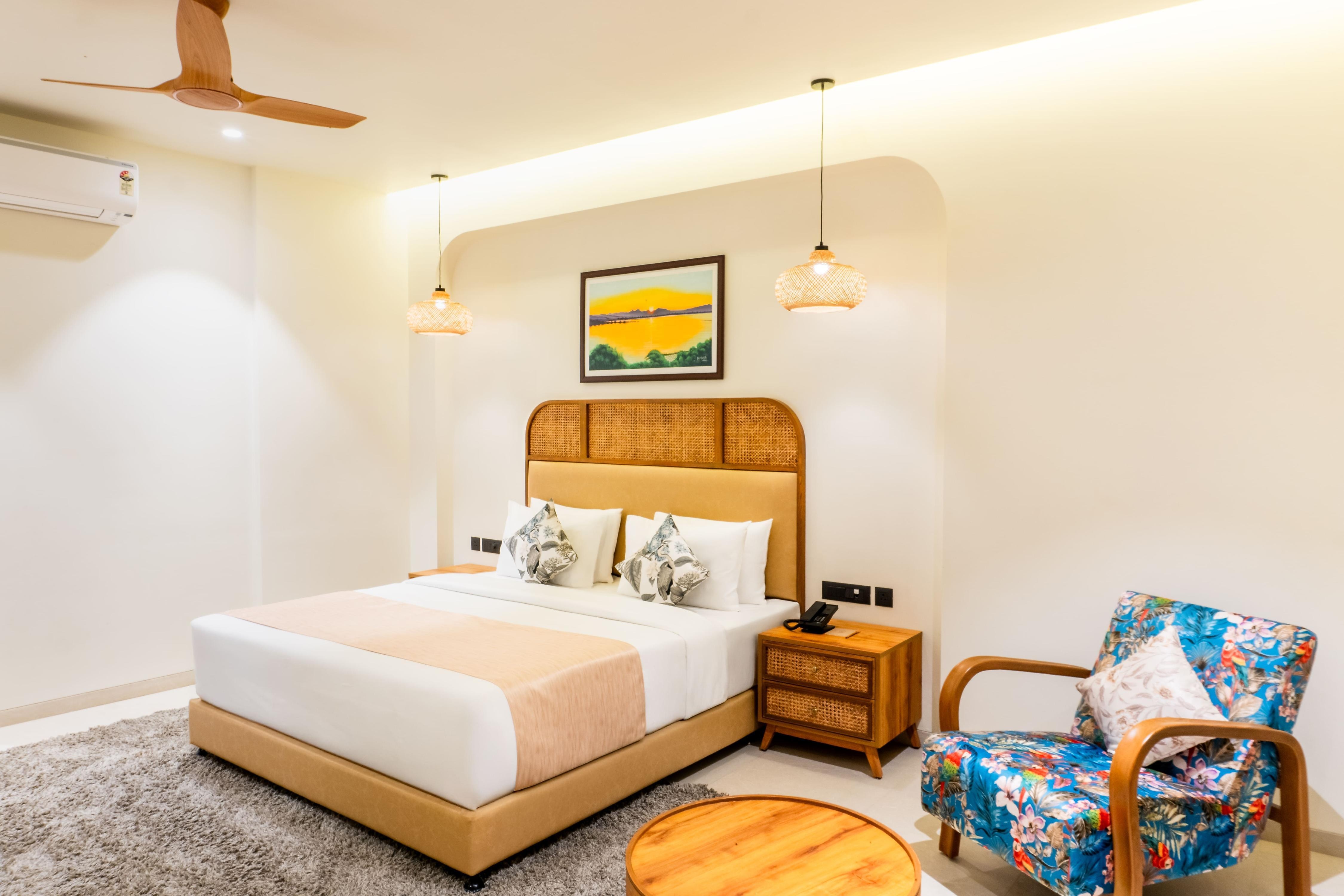 ARK Lake Resort 5