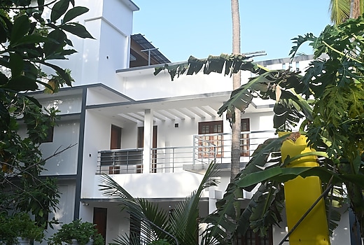 Local Narratives Villa 2: Sithsayan Residency