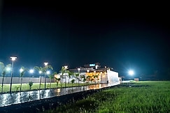 The 7th Heaven Resort, Satna