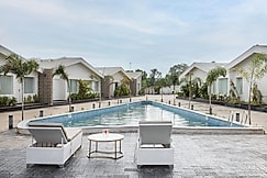 Sitara Palace and Resort, Bhopal