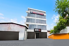 Super Hotel O HNG INN, Guwahati