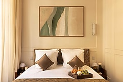 Palais Bourbon Hotel - Suite 21- 4P - Invalides, Paris