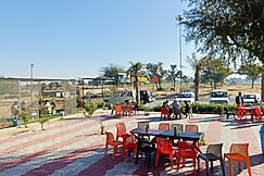 Radhika hotel and restaurant, Nawalgarh