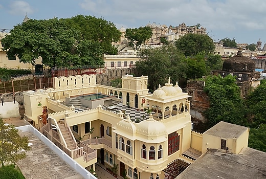 SaffronStays Rang Havelii