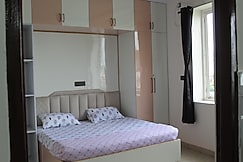 Gopala s 81, Rishikesh